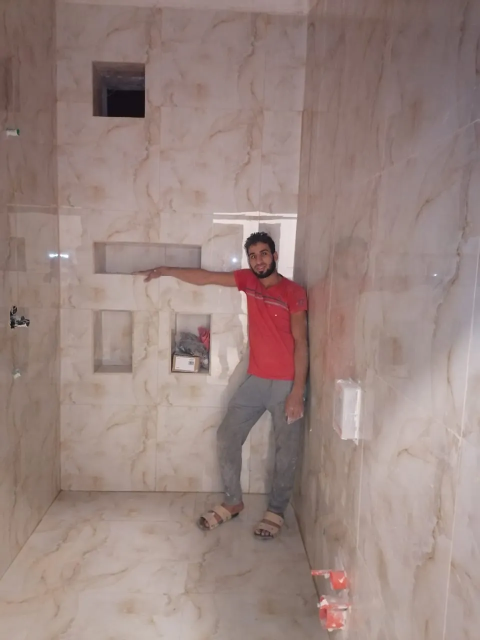 صورة رقم 3 – معلم تركيب رخام وبلاط الرياض – مبلط سيراميك وبرسلان